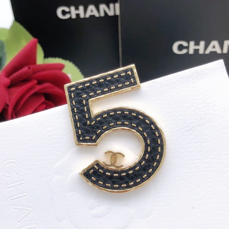 Chanel Brooches - Click Image to Close